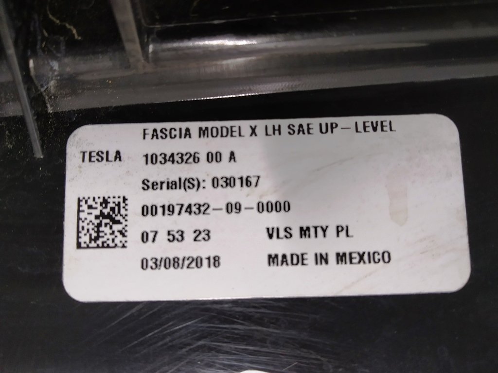 1 Venstre tåkelys UP-LEVEL Tesla Model X 1034326-00-C